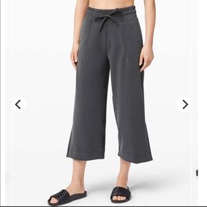 Lululemon Soft Ambitions High Rise Wide leg crop pants